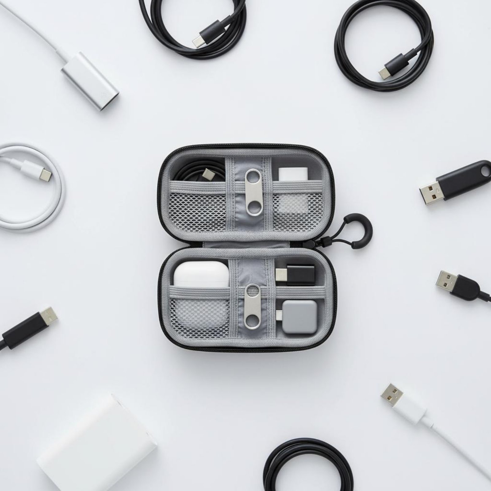 Cord Organizer Case Multiple C - Electronics And Gadgets G recension och pris